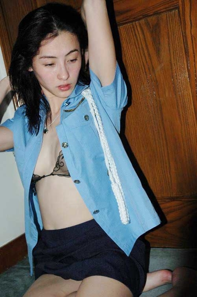 trương bá chi lộ ảnh nóng 12