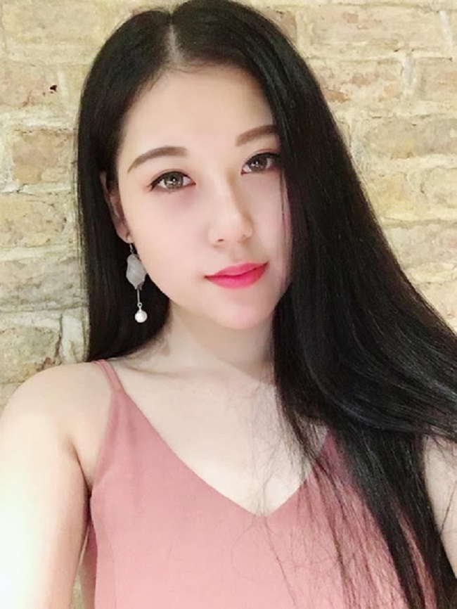 clip lễ tân vũ phương 11